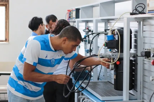 Governo do Amapá abre 1,4 mil vagas em 31 cursos técnicos e de qualificação&nbsp;profissional